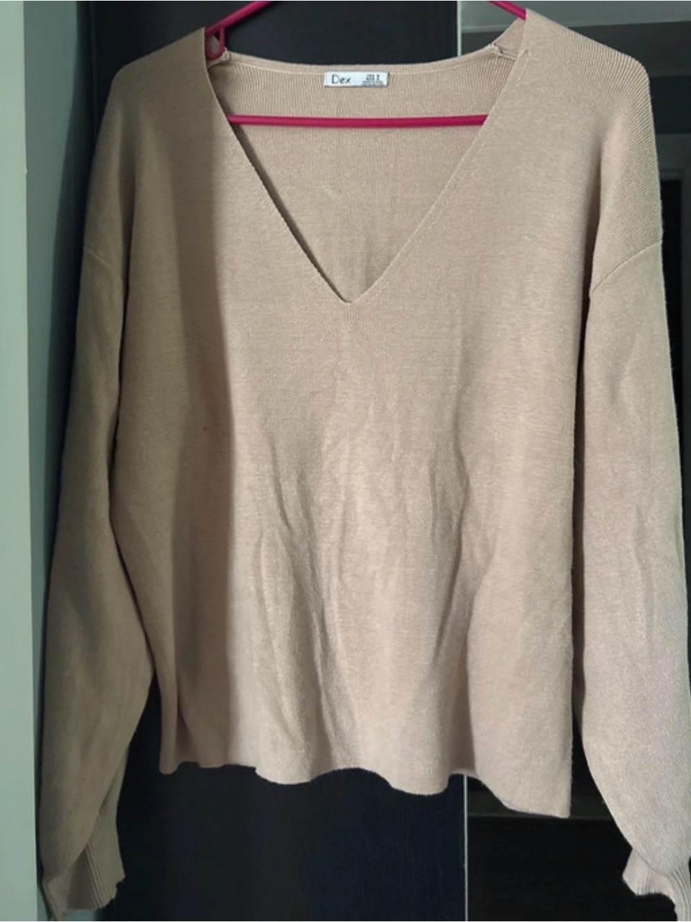 Women’s Tan Dex V-neck sweater